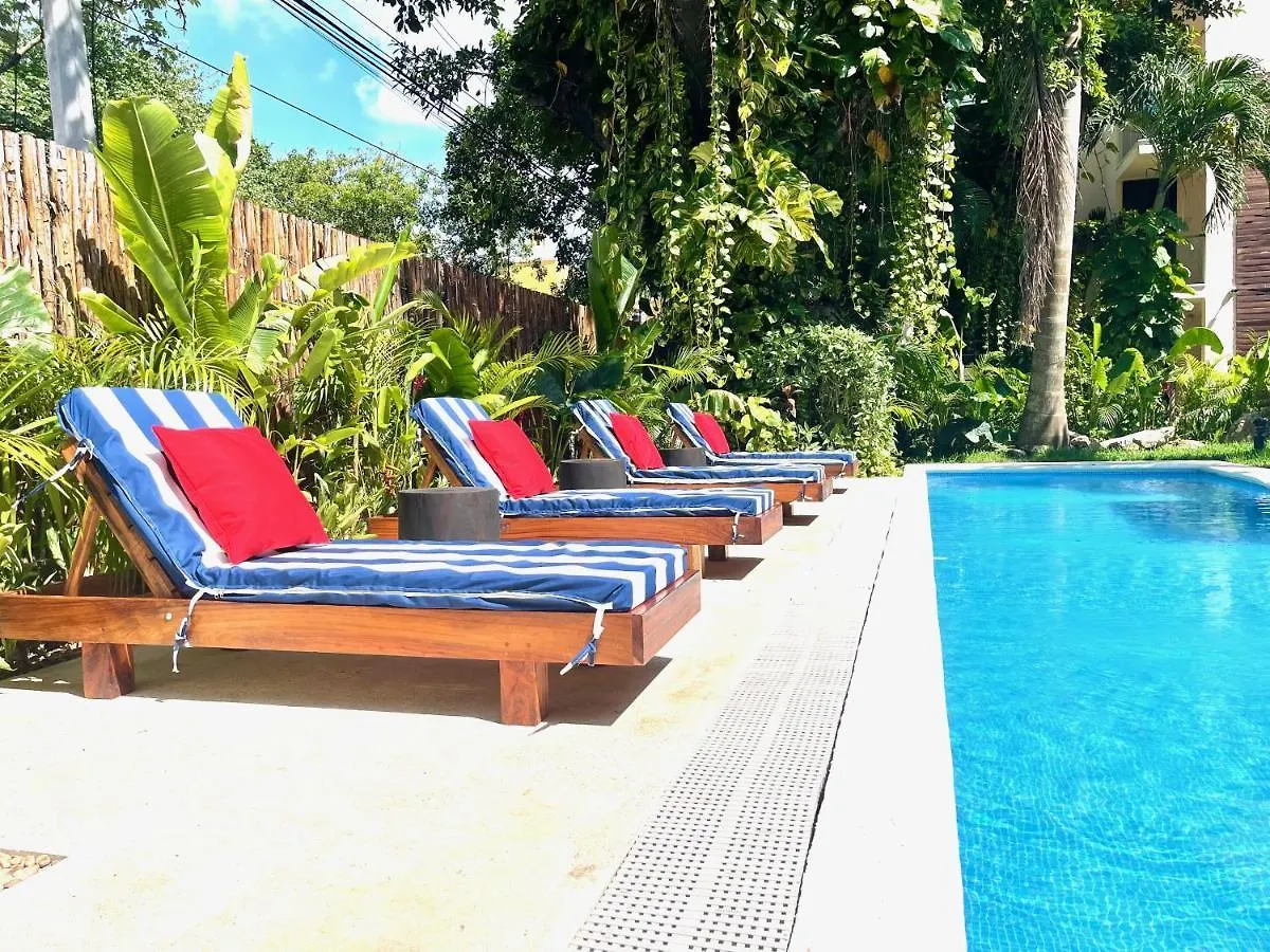 Centrally Located Apartment In Pdc