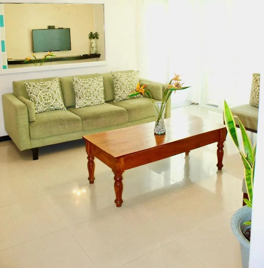 Centrally Located Apartment In Pdc