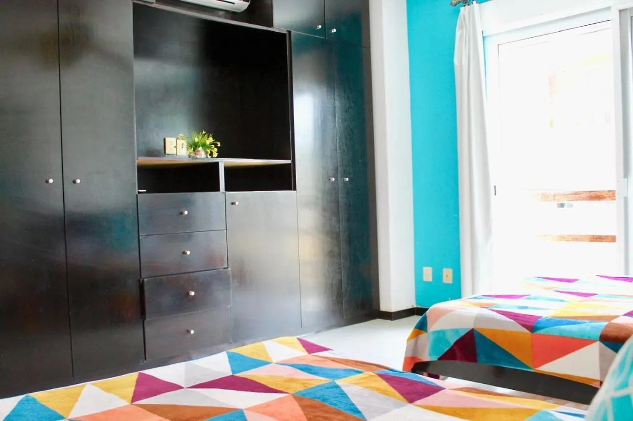 Centrally Located Apartment In Pdc 0*, Playa del Carmen Mexico