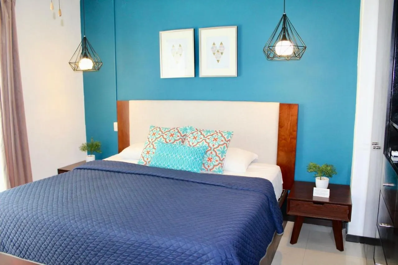 Centrally Located Apartment In Pdc Mexico